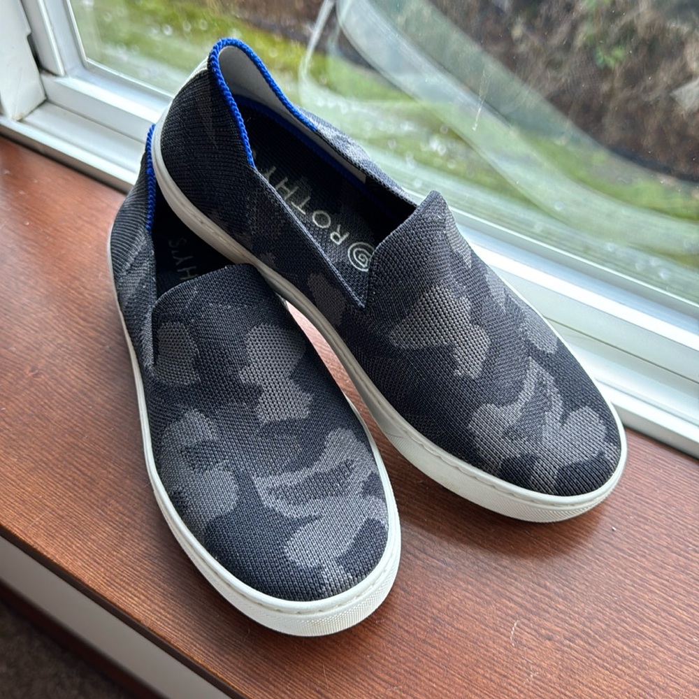 Rothy's The Original Slip-On Sneaker Black Camo Fabric, Size 5.5